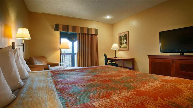 Best Western Stagecoach Inn Pollock Pines Exteriör bild